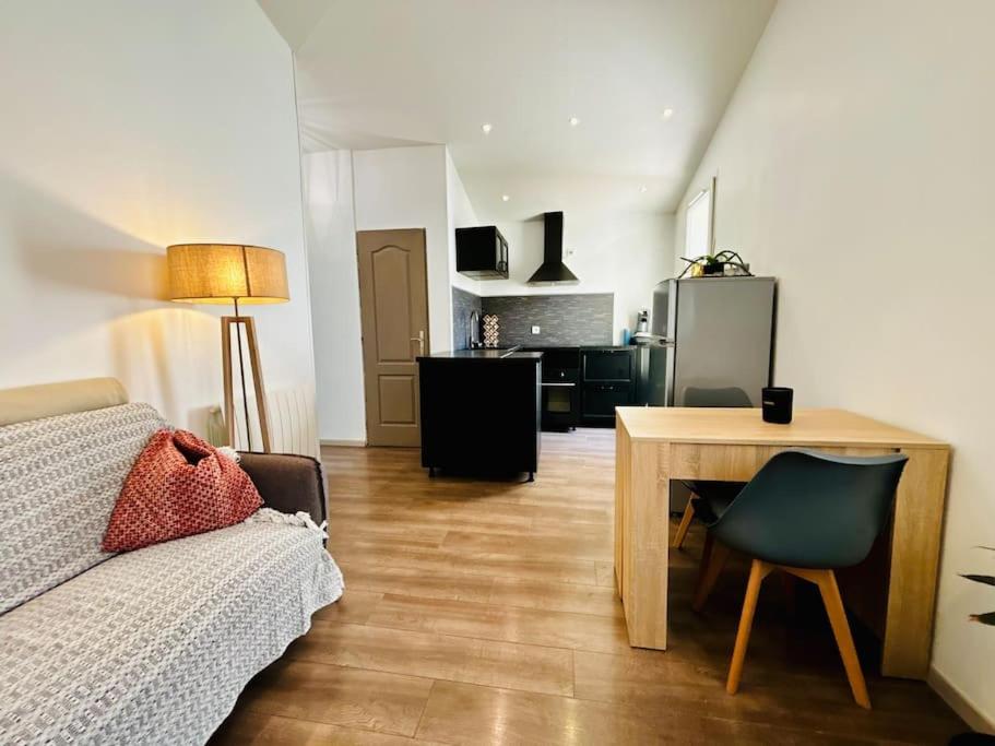 Apartment Rey - T2 Terrasse, Coeur De Saint-Maximin-la-Sainte-Baume