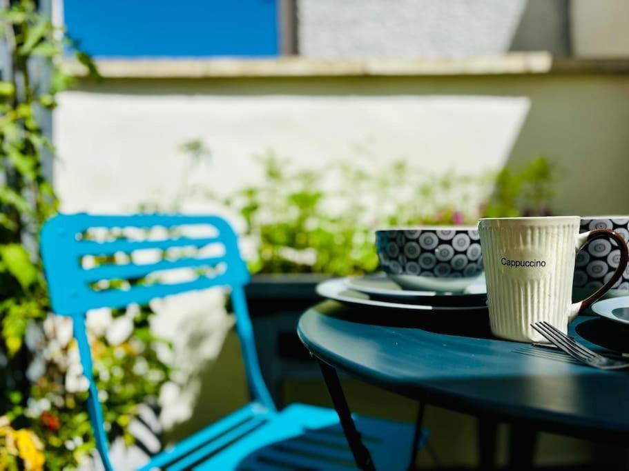 Rey - T2 Terrasse, Coeur De
